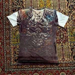 🌈 Cool skull shirt